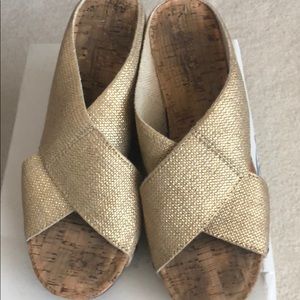 Lucky brand wedge slides